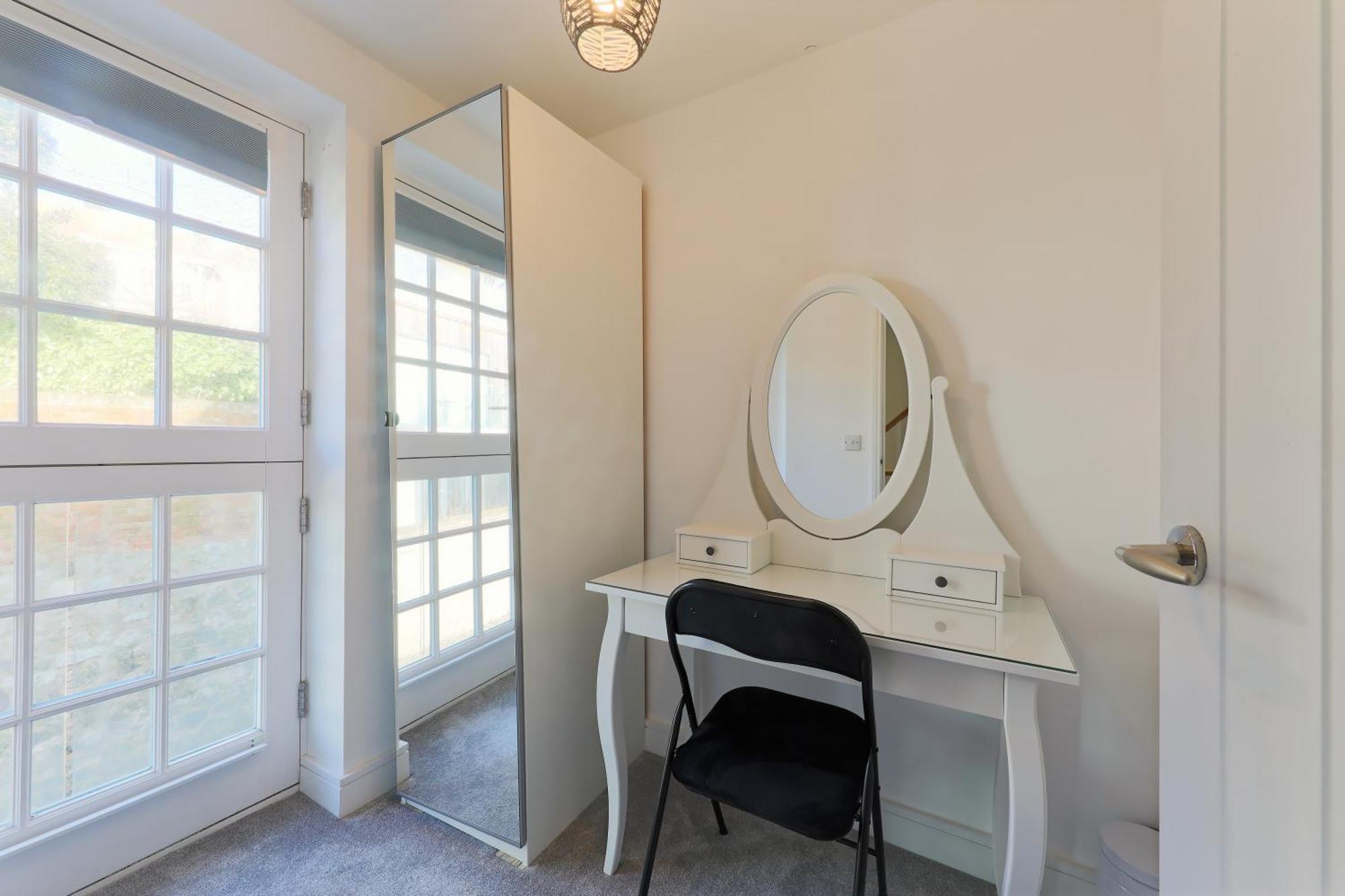 Hythe Townhouse Retreat Villa Екстериор снимка